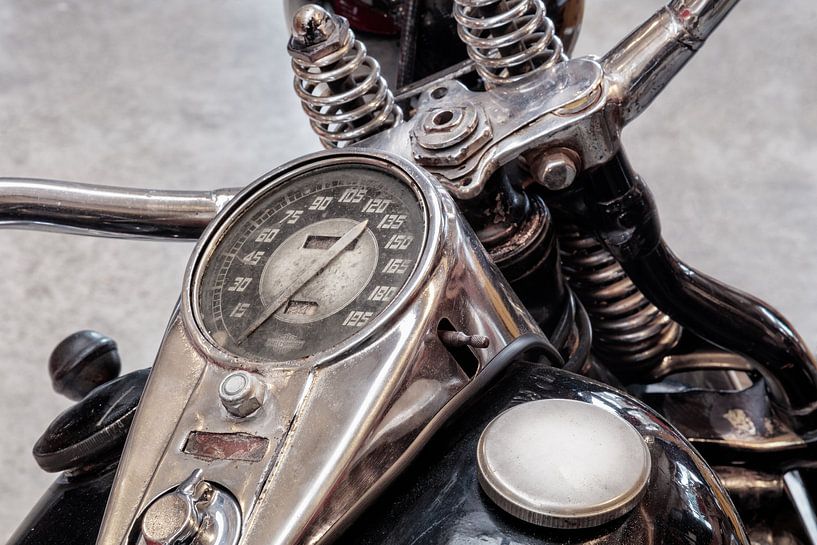 Die schwarze Vintage-Harley Davidson von Martin Bergsma
