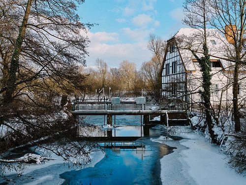 Winteridylle bij de Elsebrücke brug in Bünde
