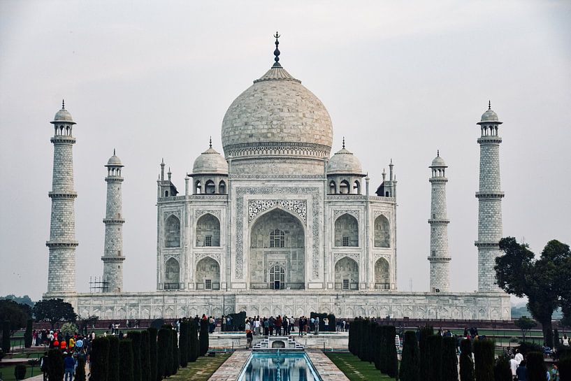 Taj Mahal by Hello Pompoyo