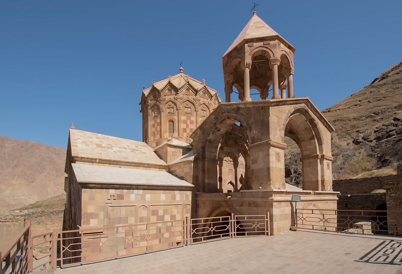 St Stephen's Church / Kelisa Darré Sham by Maarten Verhees