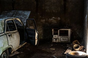 Urbex still life with car