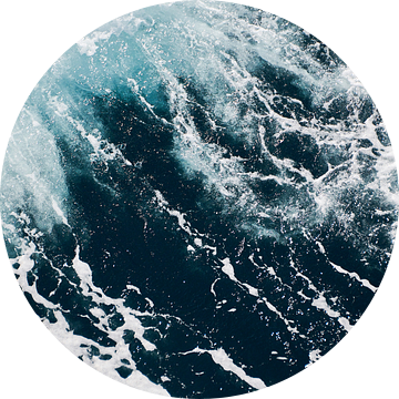 blauwgroene golf in de heldere en koele Atlantische Oceaan, bovenaanzicht van Stefan Dinse