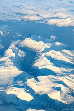Winter landschap in Noord Noorwegen luchtfoto van Sjoerd van der Wal