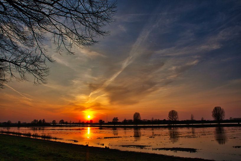 Zonsondergang van Ad van Kruysdijk