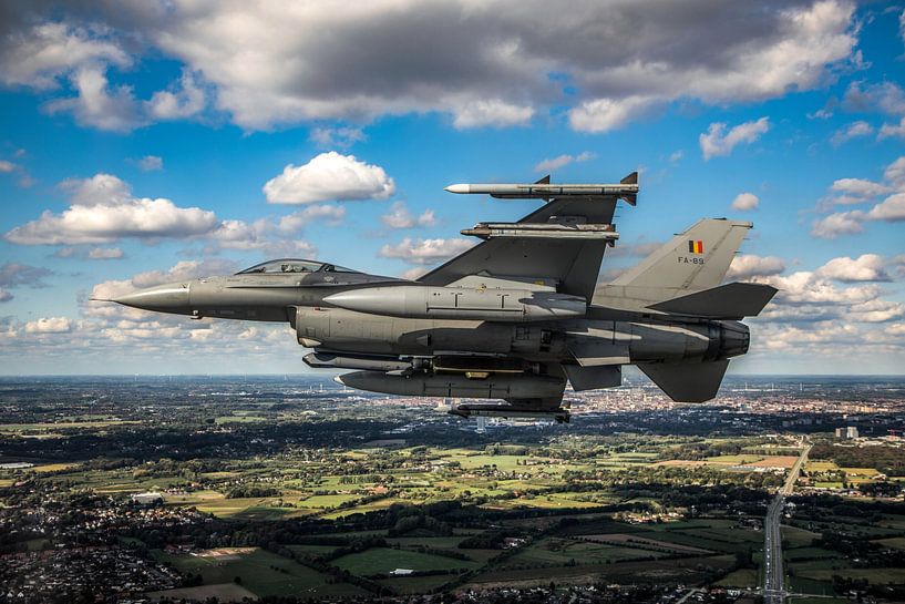 Close-up opname F16 van ross_impress