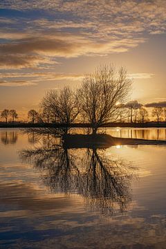 Three sunsets. by Robbie Nijman