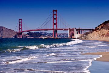 Golden Gate Bridge - Baker Beach van Melanie Viola