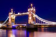 Avond Tower Bridge LONDON van Melanie Viola thumbnail