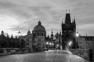Charles Bridge - meeting place for lovers by Stephan Schulz