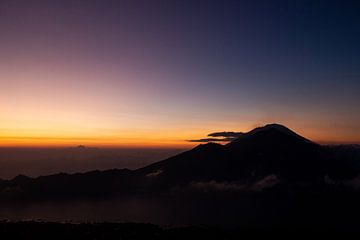 Mount Batur, Bali, Indonesie van Ellis Peeters