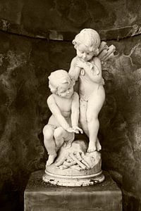 Sculpture 'Angels' von Greetje van Son
