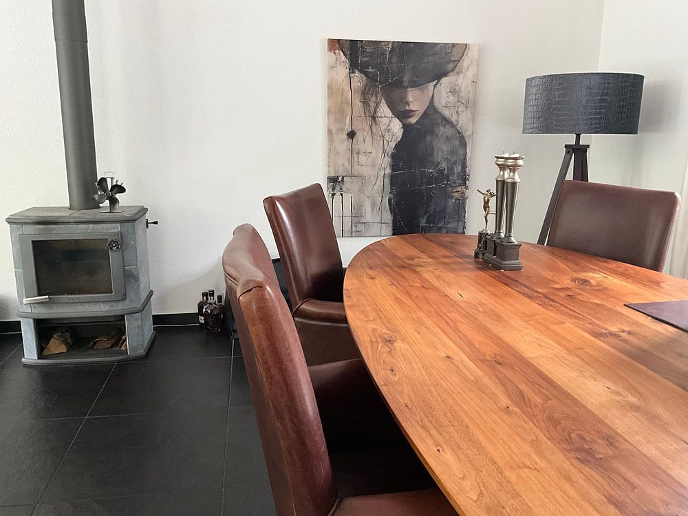 Modernes und abstraktes Porträt &quot;Raw&quot;  von Carla Van Iersel 