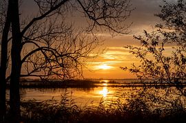 Zonsondergang Sneekermeer van Haaije Bruinsma Fotografie