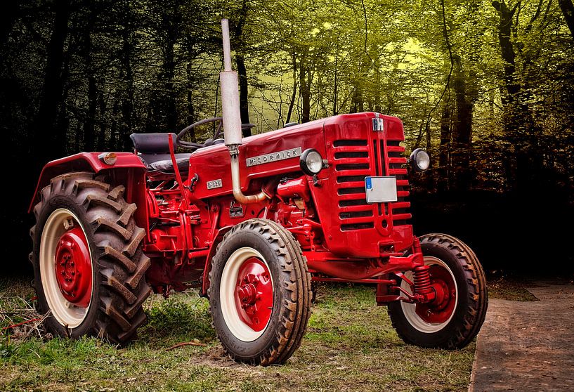 Traktor McCormick by Peter Roder