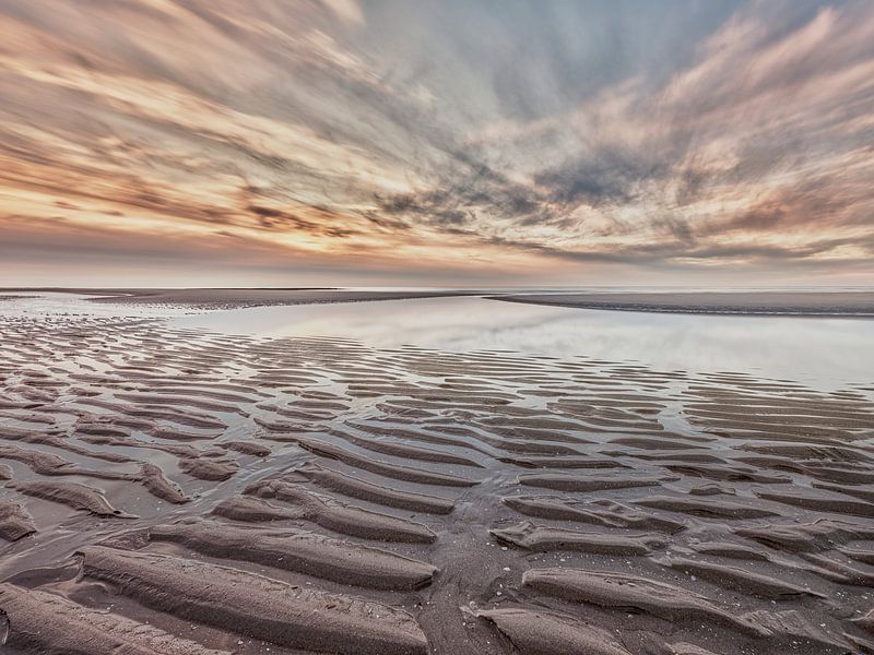 Seascape of the North Sea at a sunset by eric van der eijk
