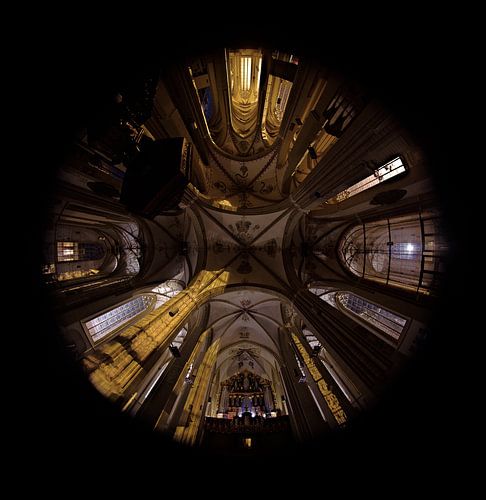 Walburgische Kirche bei Nacht