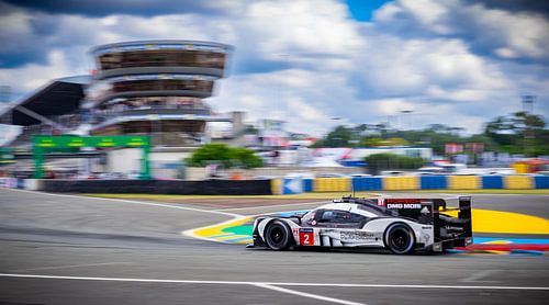 The final laps by Four wheels and fabulous countries