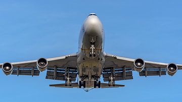 Suparna Airlines Boeing 747-400 vrachtvliegtuig. van Jaap van den Berg