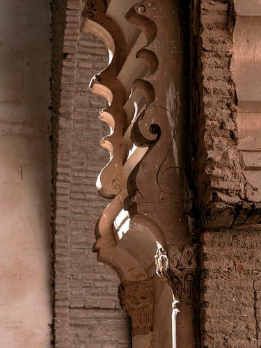 Sunbeams on North African architecture by Affect Fotografie