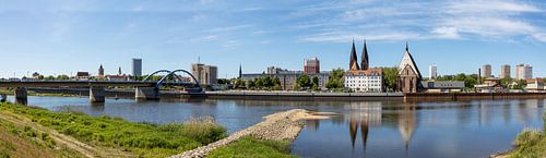 Frankfurt an der Oder - City skyline panorama