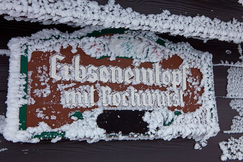 Erwtenstoofpot met bockwurst&quot; - Brockenbahnhof (Harz / Saksen-Anhalt / Duitsland) van t.ART