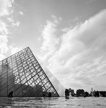 Musée du Louvre by David Bos