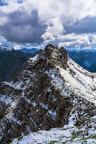 Uitzicht op de Alpen vanaf de Nebelhorn bij Obersdorf