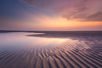 Rippen im bunten Sand - Natürliches Ameland