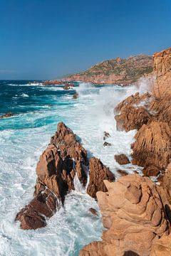 Stormachtige golven aan de Costa Paradiso van Markus Lange