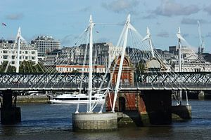 London ... Hungerford Bridge