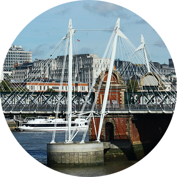 London ... Hungerford Bridge van Meleah Fotografie