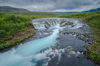 Bruarfoss waterval von Anton Steenbergen Miniaturansicht