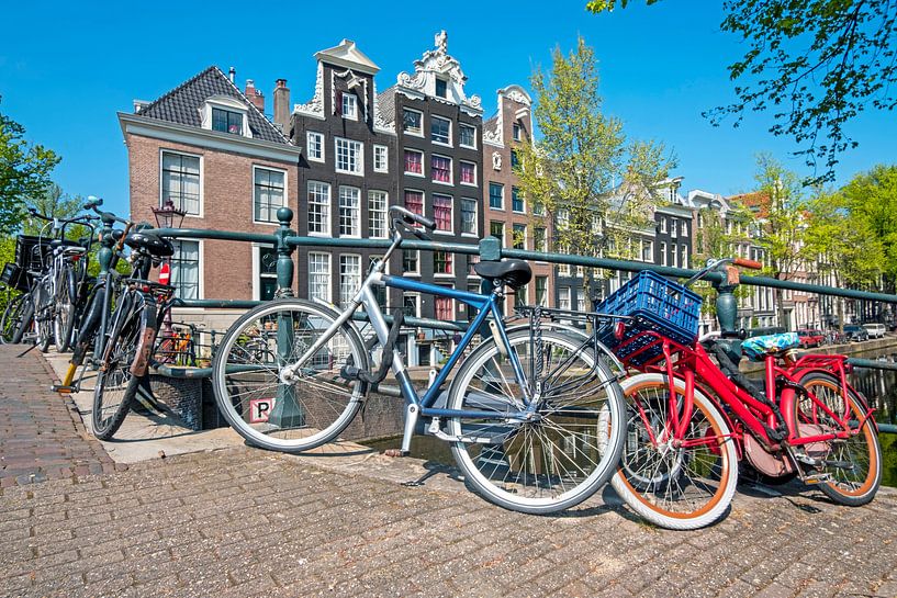 Cityscape of Amsterdam on the Keizersgracht by Eye on You