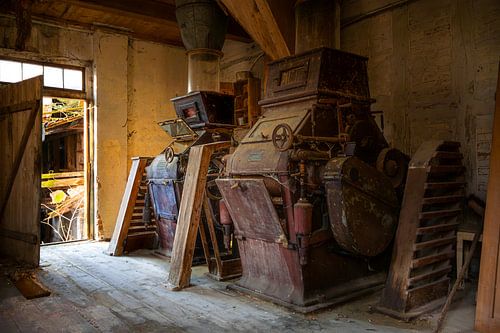 Old machines in an abandoned workshop