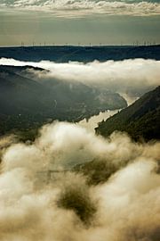 Mist boven de moezel von Studio  Milaan