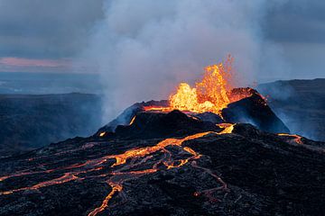 Vulkaan uitbarsting van Frans Bouman