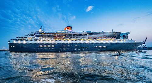 Queen Mary 2 Cunard Line 16:9 Panoramafoto