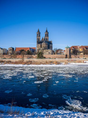 Magdebourg et l'Elbe en hiver