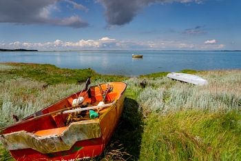 Bateau à rames à Fyns Hoved, Danemark
