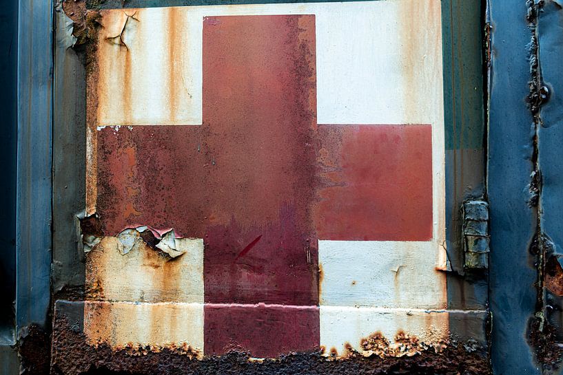 Red Cross by Peter Nijsen