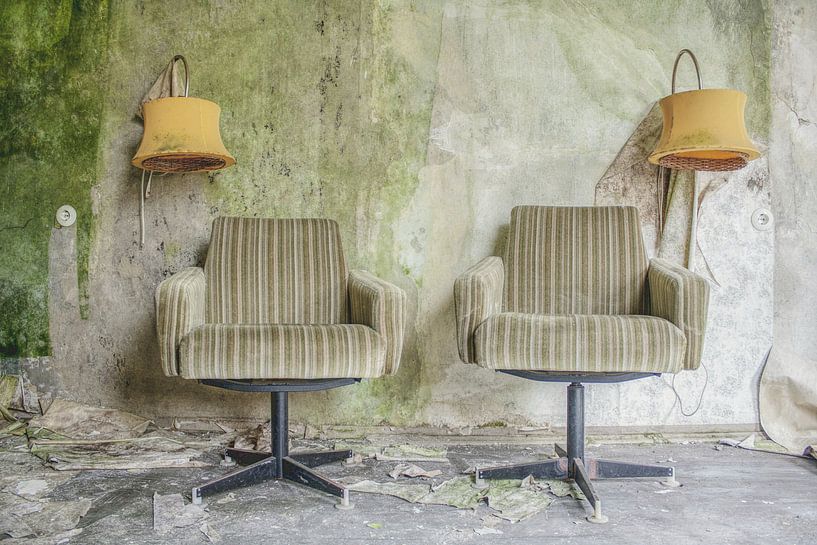 Stoelen par Ivana Luijten