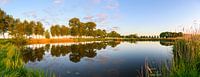 Vroege ochtend zonlicht over de Kleine Bouwkolk aan de Zwartendijk bij Kampen van Sjoerd van der Wal Fotografie thumbnail