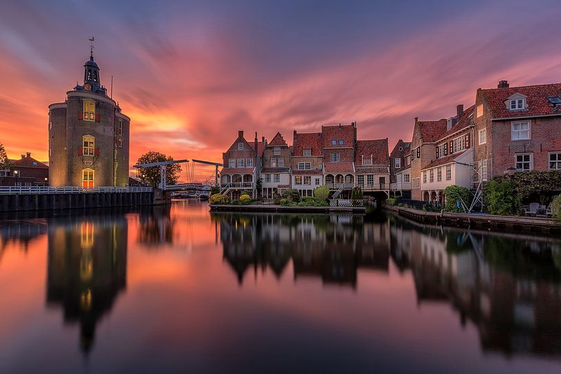 Prachtig zonsondergang in Enkhuizen  van Costas Ganasos