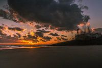 Het windorgel bij zonsondergang