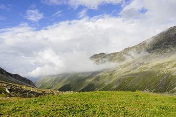 De TMB rond de Mont Blanc: een spectaculaire langeafstandswandelroute door Frankrijk, Italië en Zwitserland - vol gletsjers, bergtoppen, alpenweiden en prachtige bergmomenten. van Miriam Schwarzfischer Fotografie