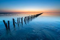 Kalme zonsondergang aan de Waddenzee van Ron ter Burg thumbnail
