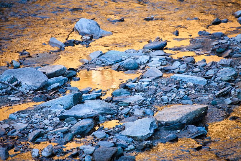 Golden water by Christa Kramer