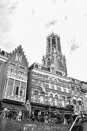 Der Domturm in Utrecht vom Vismarkt aus gesehen