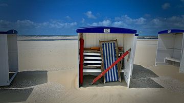 Beach shacks by Peter van Rijn