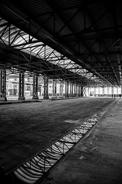 Urbex, Industriële hal